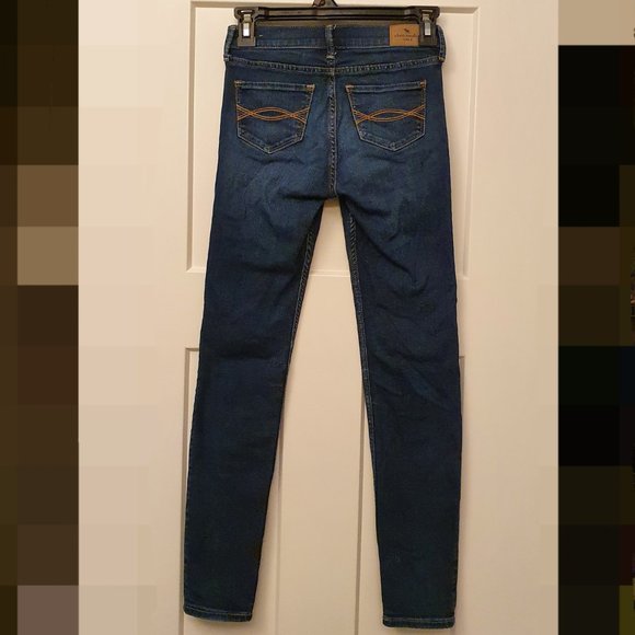 Abercrombie Super Skinny Jeans - Picture 2 of 5